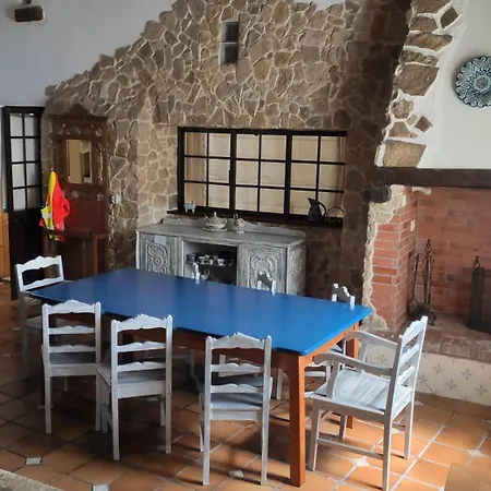 Hébergement de vacances Casal Do Varatojo *