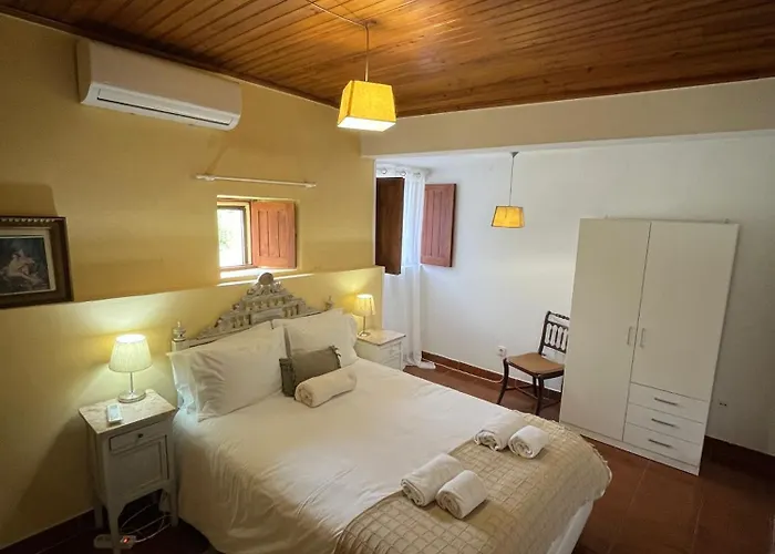 Casal Do Varatojo Casa de Férias